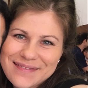 Meet your Posher, Eva